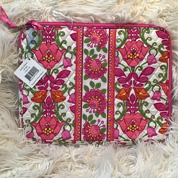Vera Bradley Handbags - Vera Bradley laptop sleeve new with tags.